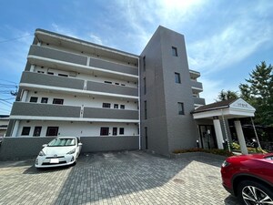 リヴ宮千代外観写真