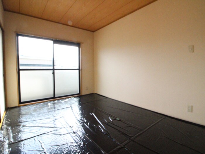 物件内観写真9　(居室)