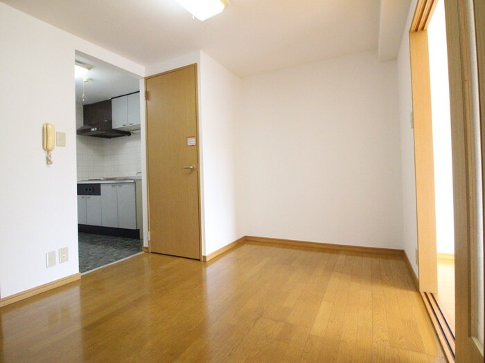 物件内観写真11　(居室)