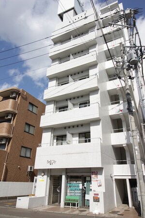 ベルシティ苦竹外観写真