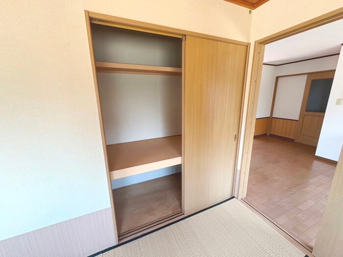 物件内観写真11　(収納)