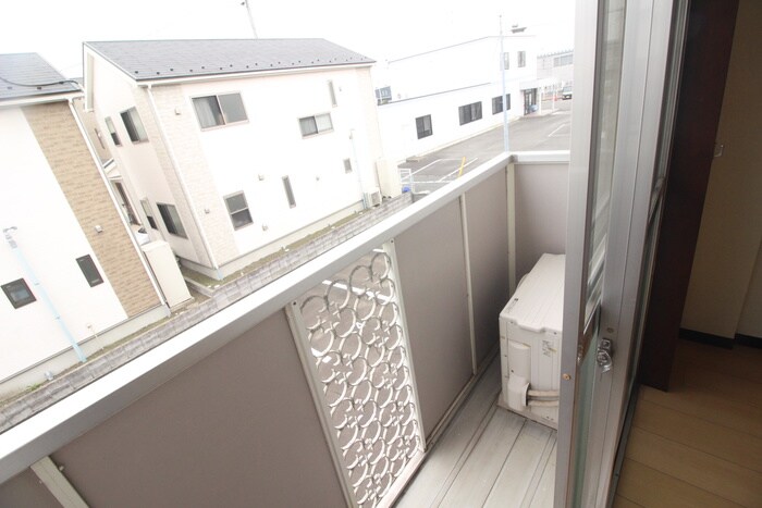 物件内観写真18　(ベランダ・バルコニー)