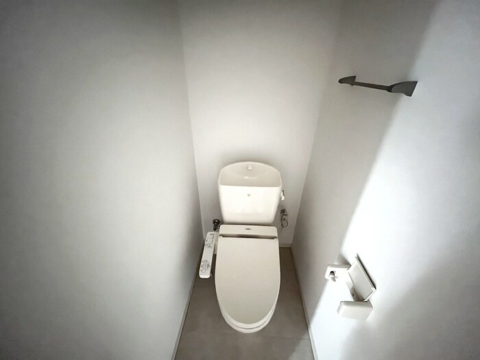 物件内観写真11　(トイレ)