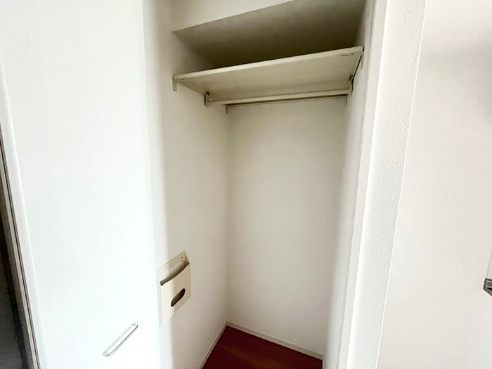 物件内観写真18　(収納)