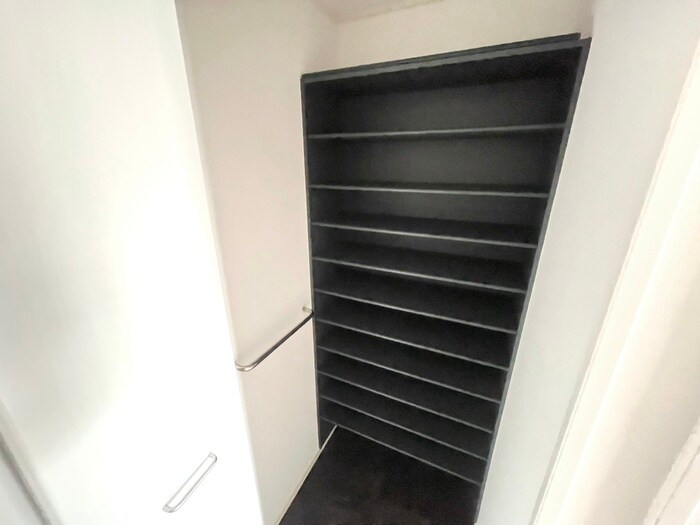 物件内観写真21　(靴箱)