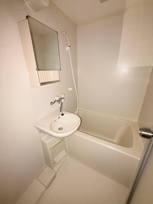 物件内観写真9　(バス／シャワールーム等)