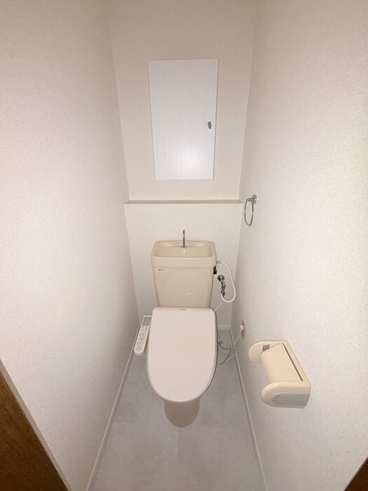 物件内観写真10　(トイレ)