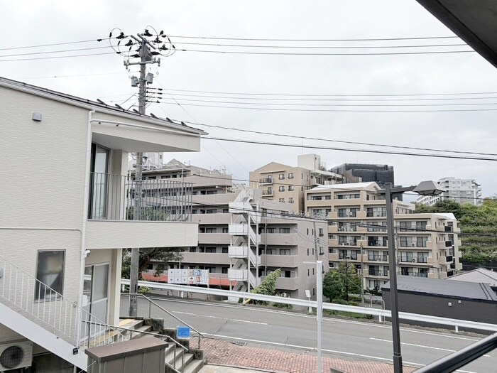 物件内観写真15　(室内からの展望)