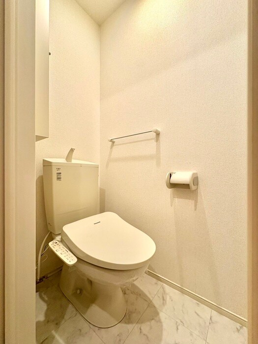 物件内観写真12　(トイレ)