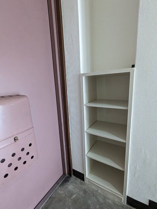 物件内観写真8　(靴箱)