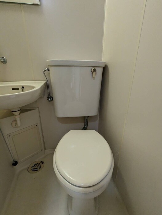 物件内観写真12　(トイレ)