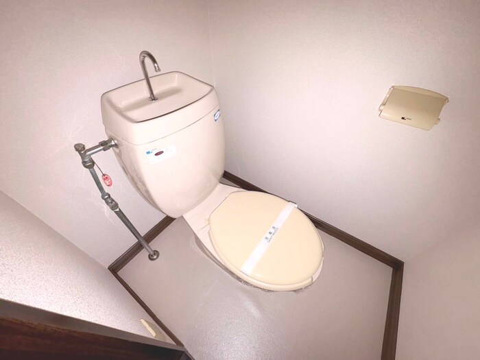 物件内観写真13　(トイレ)