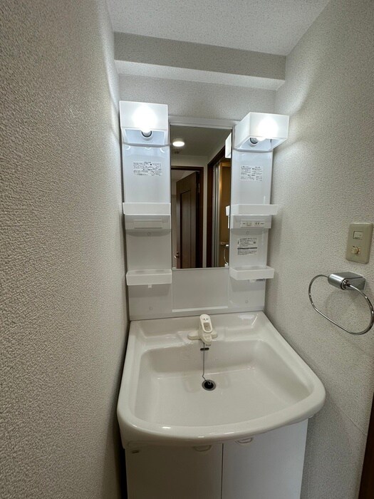 物件内観写真13　(洗面)