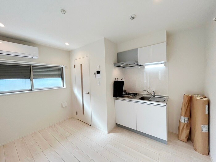 物件内観写真8　(居室)