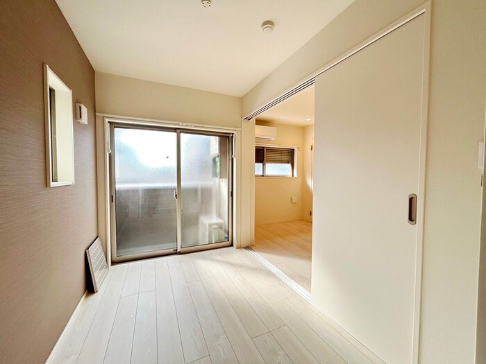 物件内観写真10　(居室)