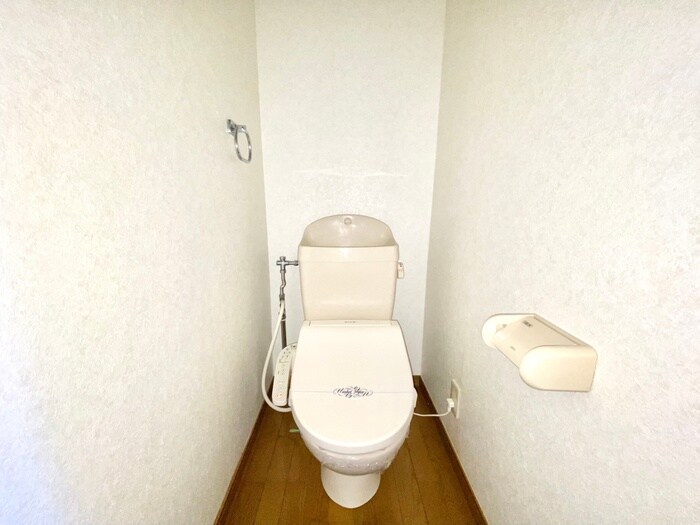 物件内観写真12　(トイレ)