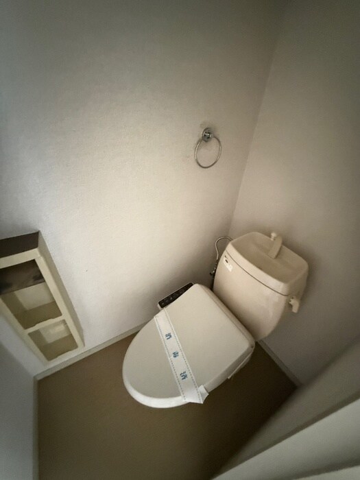 物件内観写真9　(トイレ)