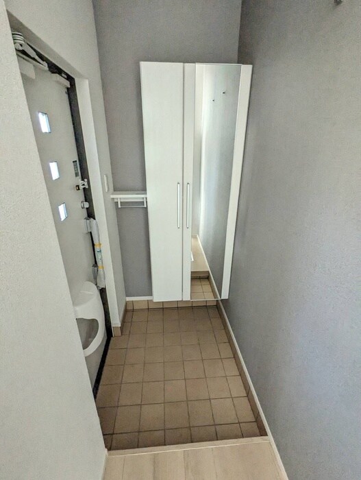 物件内観写真22　(玄関)