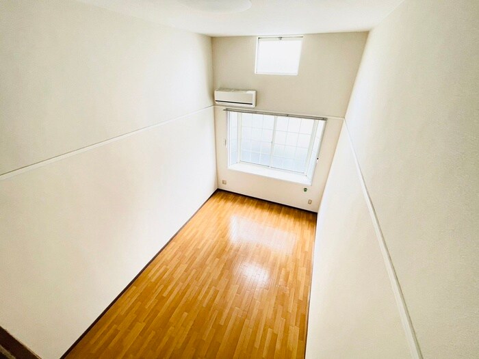 物件内観写真22　(居室)