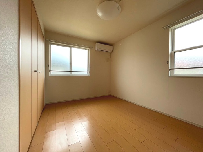 物件内観写真9　(居室)