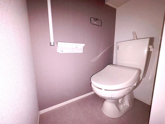 物件内観写真16　(トイレ)