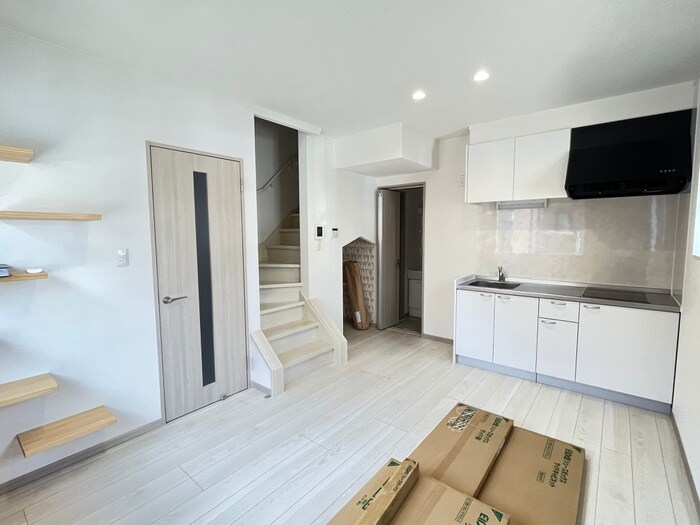 物件内観写真4　(内観写真)