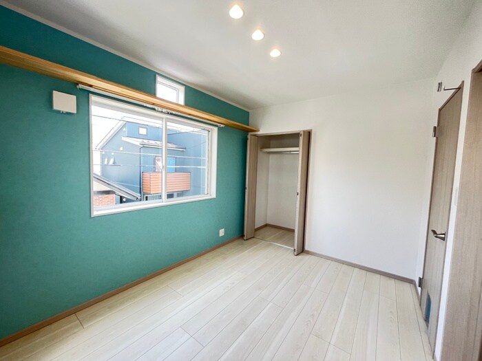 物件内観写真15　(居室)