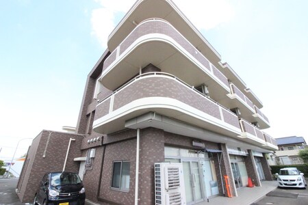 ヴィラ３１０ウエスト外観写真