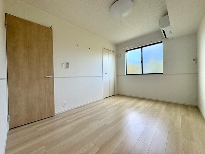 物件内観写真9　(居室)