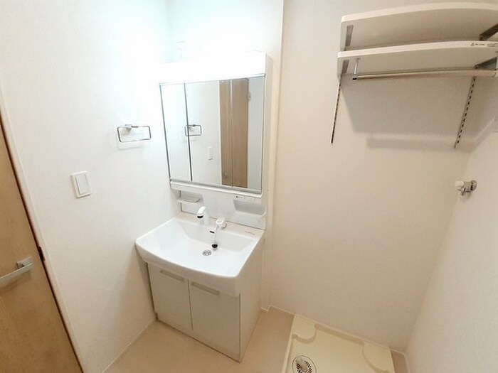 物件内観写真7　(洗面)