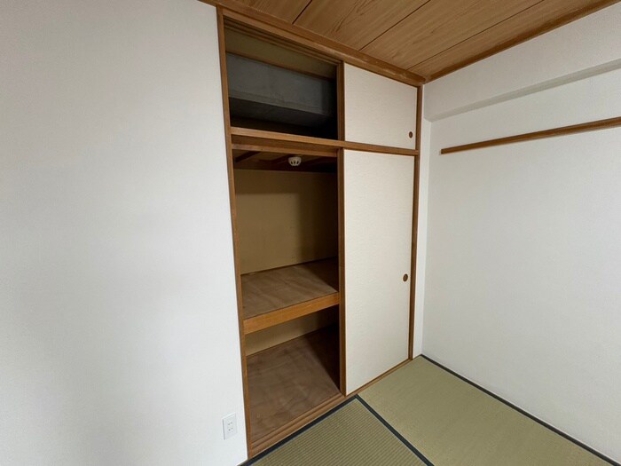 物件内観写真9　(収納)