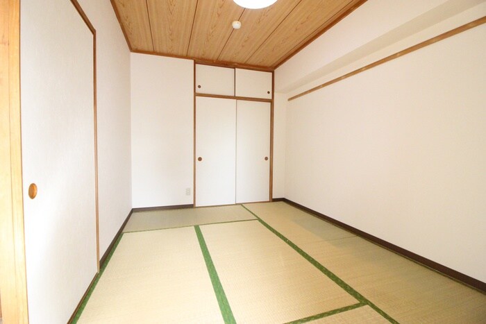 物件内観写真9　(居室)