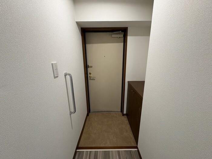 物件内観写真22　(玄関)