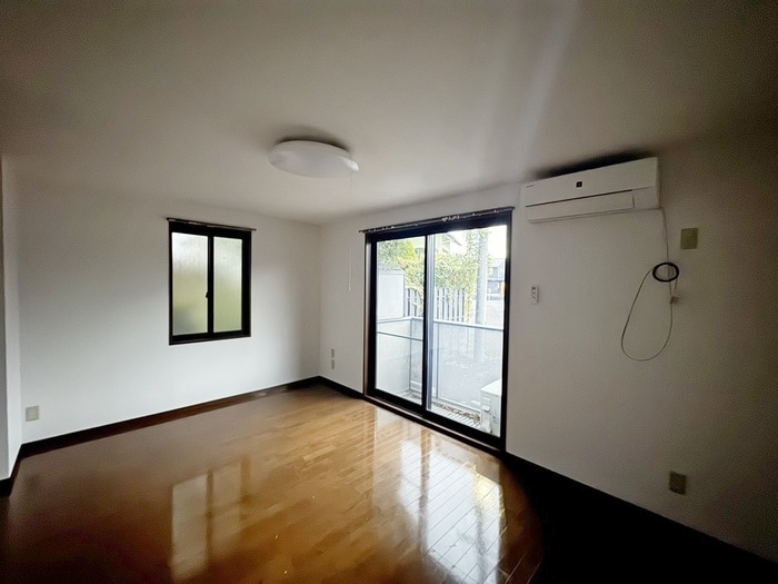 物件内観写真6　(居室)