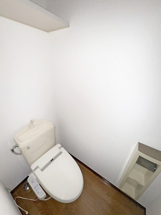 物件内観写真9　(トイレ)