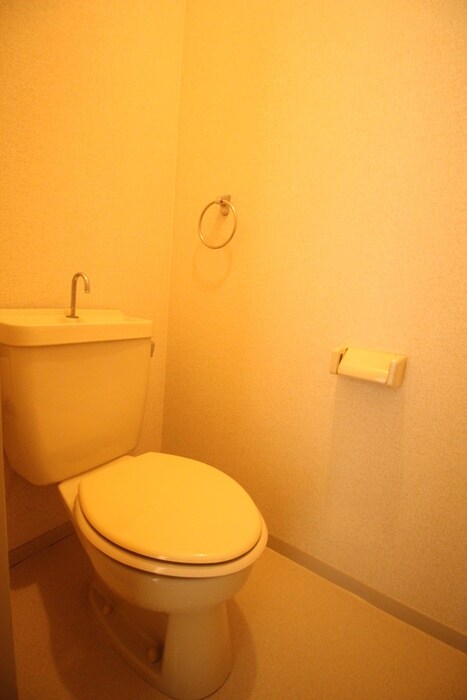 物件内観写真15　(トイレ)