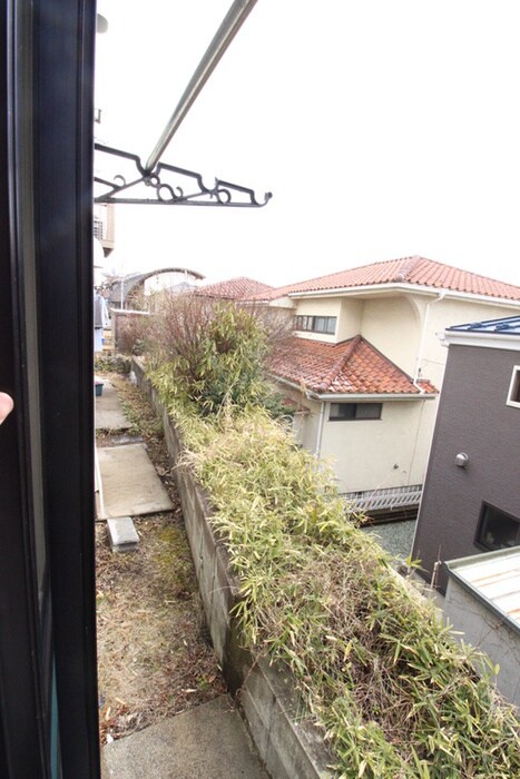 物件内観写真19　(室内からの展望)