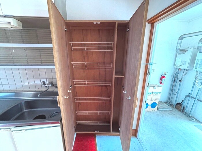 物件内観写真19　(靴箱)