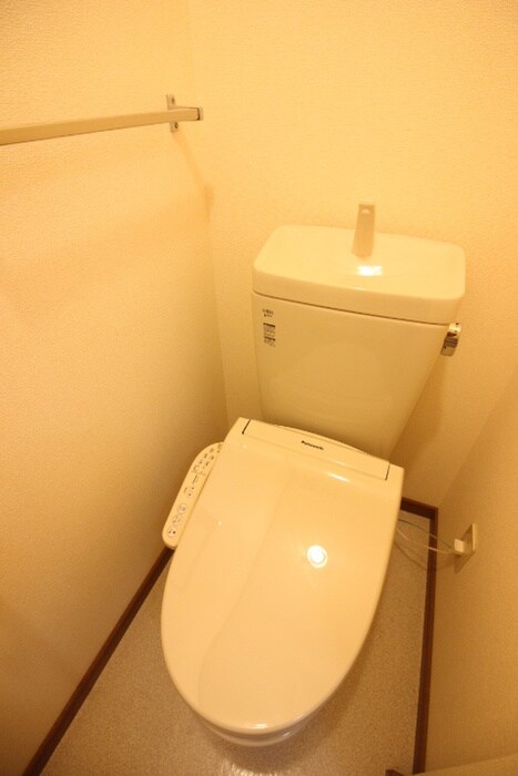 物件内観写真10　(トイレ)