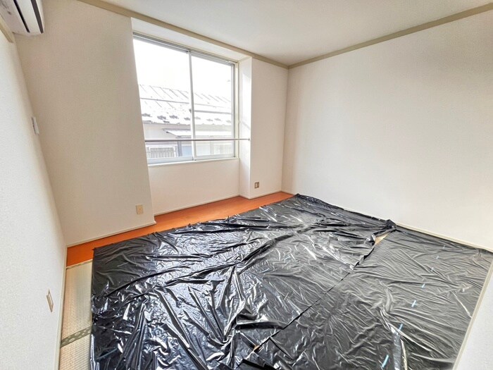 物件内観写真9　(居室)