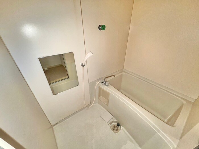物件内観写真13　(バス／シャワールーム等)