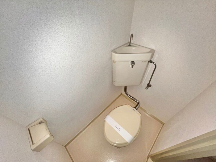 物件内観写真14　(トイレ)