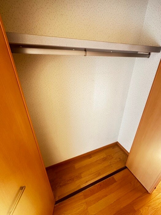 物件内観写真11　(収納)