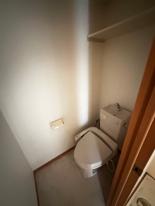物件内観写真14　(トイレ)