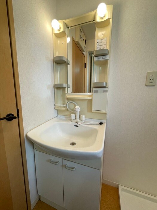 物件内観写真14　(洗面)