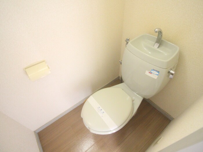 物件内観写真13　(トイレ)