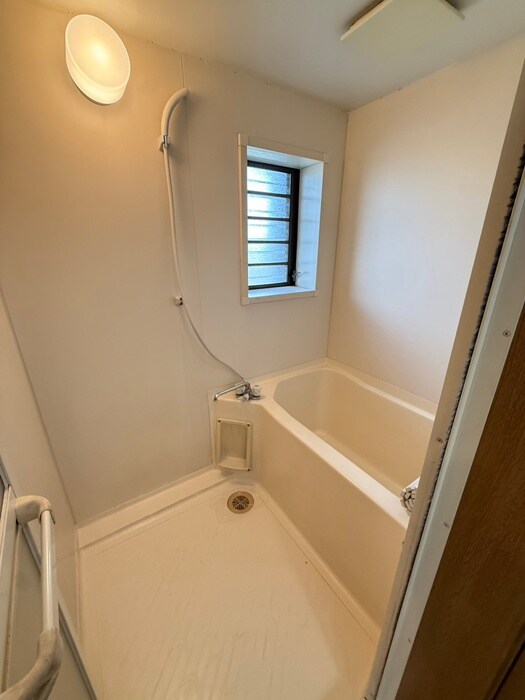 物件内観写真11　(バス／シャワールーム等)