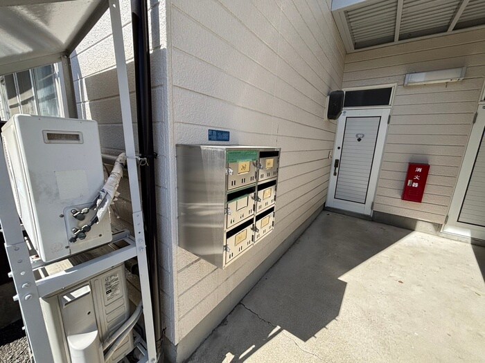 物件外観写真4　(建物設備)