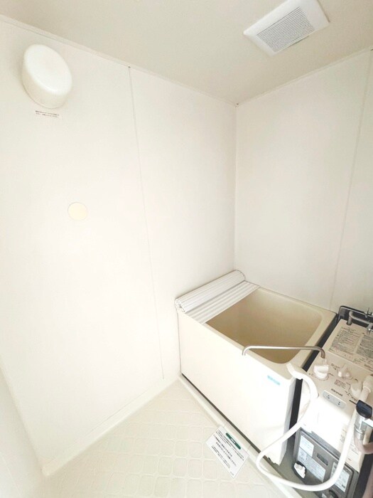 物件内観写真12　(バス／シャワールーム等)