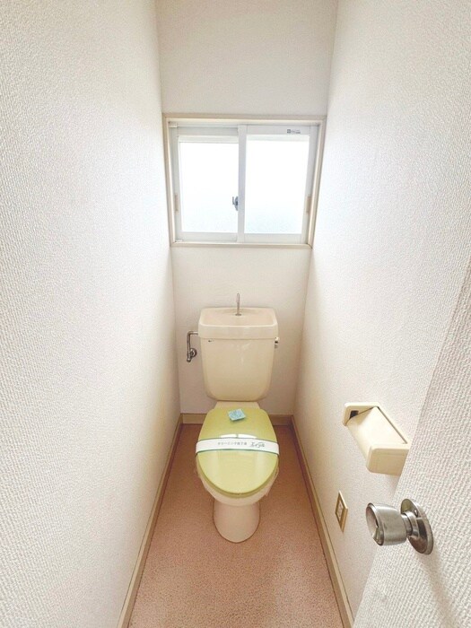 物件内観写真13　(トイレ)